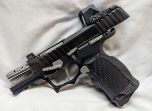 Custom P365XL Pistol-Icarus Lower, NDZ Upper, with V6 Ported Barrel
