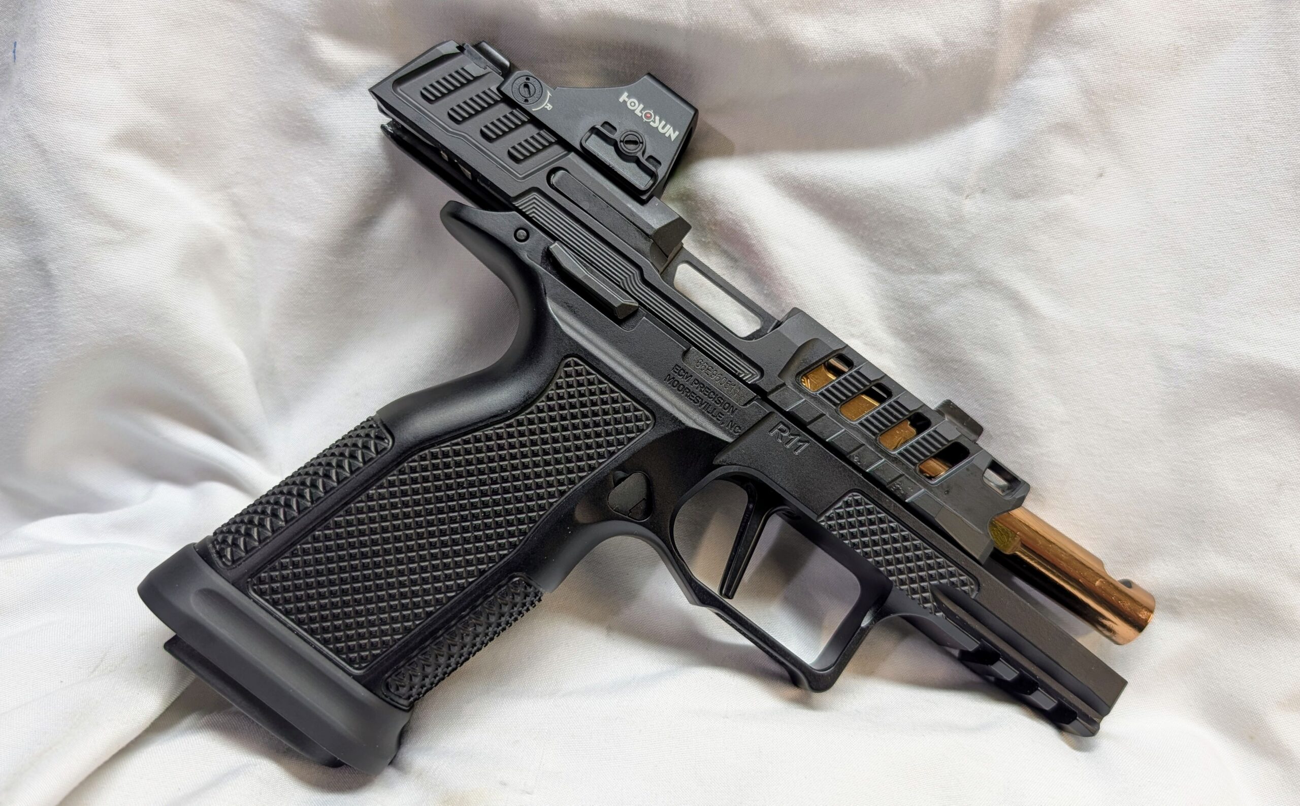 Custom P365 XMacro Pistol, ECM R11 "ChainSaw" Lower - FDEZ Ported Upper - Image 8