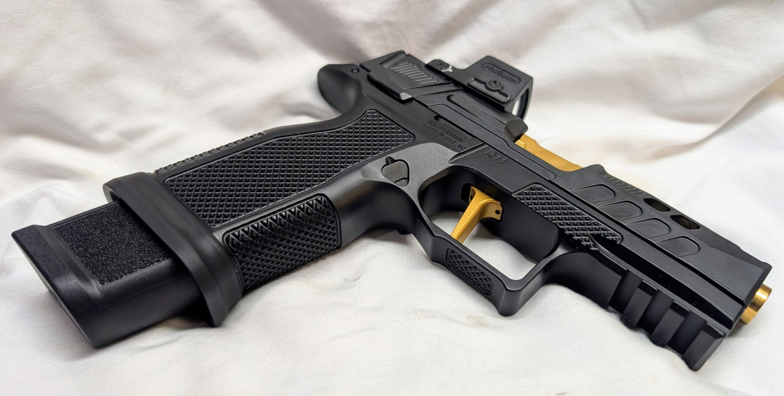 Custom P365 XMacro Pistol, ECM R11 "ChainSaw" Lower - FDEZ Ported Upper - Image 4